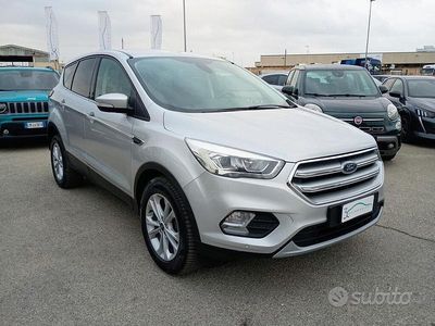 Usata Ford Kuga S 120 CV (88 kW) 2019 Grigio SUV