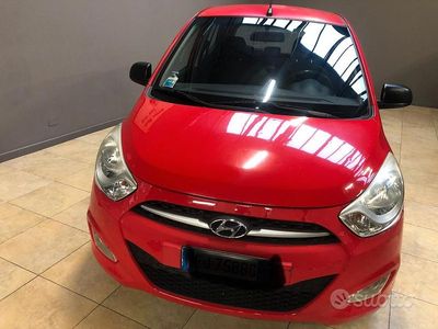 Usata Hyundai i10 2011 Rosso Utilitaria