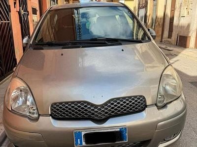 Usata Toyota Yaris 2005 Berlina
