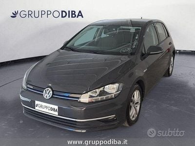 Usata VW Golf VIII Business 130 CV (95 kW) 2020 Grigio Berlina