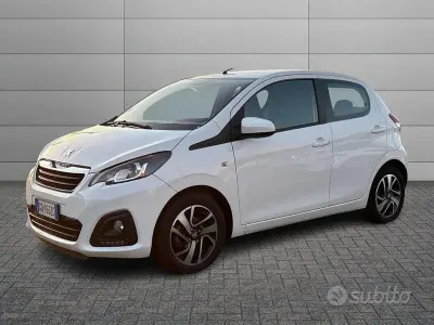 Usata Peugeot 108 Active 72 CV (52 kW) 2021 Bianco Berlina