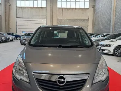 Usata Opel Meriva Cosmo 101 CV (74 kW) 2010 Grigio Monovolume