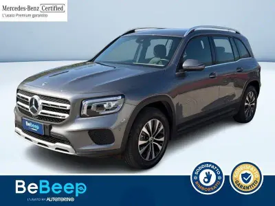 Usata Mercedes GLB200 150 CV (110 kW) 2023 Grigio metallizzato SUV