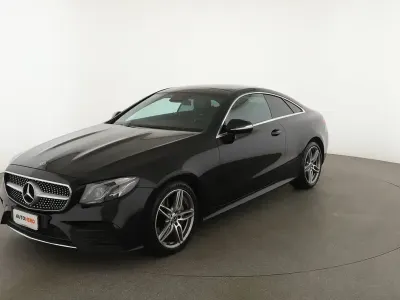 Usata Mercedes E220 AMG line 195 CV (143 kW) 2018 Nero Coupé