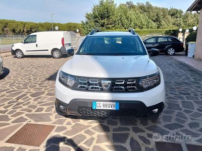 Usata Dacia Duster Comfort 101 CV (74 kW) 2022 Bianco SUV