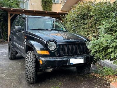 Usata Jeep Cherokee Sport 163 CV (119 kW) 2005 Nero SUV