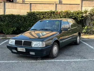 Usata Lancia Thema 120 CV (88 kW) 1987 Verde Berlina