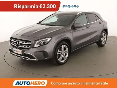 Gebraucht Mercedes GLA200 136 PS (100 kW) 2019 Grau SUV