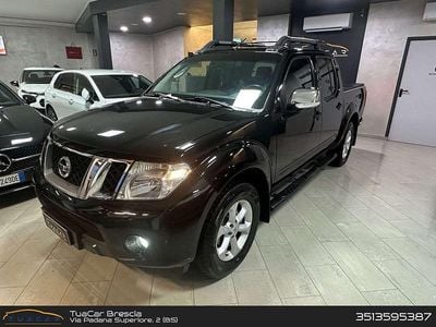 Second-hand Nissan Navara 190 CP (139 kW) 2011 Negru Pickup