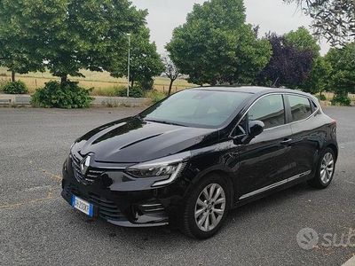Usata Renault Clio V Intens 101 CV (74 kW) 2021 Berlina