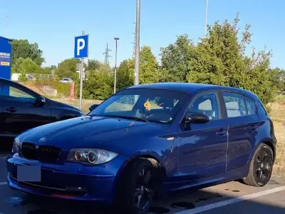 Usata BMW 118 143 CV (105 kW) 2007 Bluazzurro Utilitaria