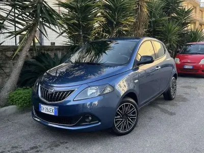 Usata Lancia Ypsilon S 69 CV (50 kW) 2021 Utilitaria