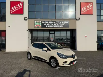 Second-hand Renault Clio IV Zen 73 CP (53 kW) 2017 Bej Berlinǎ