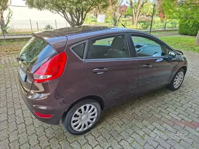 Occasion Ford Fiesta 82 ch (60 kW) 2009 Berline