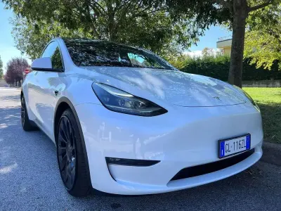 Usata Tesla Model Y Performance 155 kW (211 CV) 2022 SUV