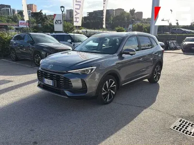 Usata MG ZS Luxury 197 CV (144 kW) 2025 Grigio SUV