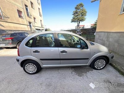 Usata Citroën C3 70 CV (51 kW) 2001 Grigio Berlina