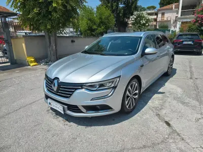 Usata Renault R4 131 CV (96 kW) 2017 Grigio Station wagon