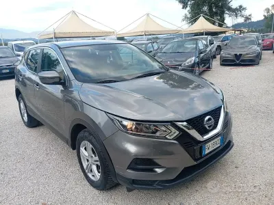 Usata Nissan Qashqai 116 CV (85 kW) 2019 Grigio SUV