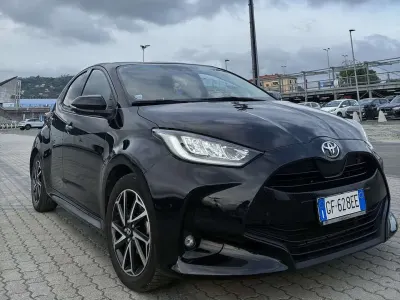 Usata Toyota Yaris Trend 72 CV (52 kW) 2021 Utilitaria