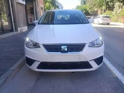 Usata Seat Ibiza Style 90 CV (66 kW) 2019 Bianco Utilitaria