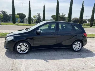 Brugt Mercedes B180