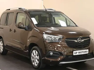 Usata Opel Combo Life Innovation 131 CV (96 kW) 2019 Marrone