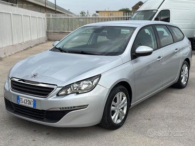 Usata Peugeot 308 Business-Line 115 CV (84 kW) 2015 Grigio Station wagon