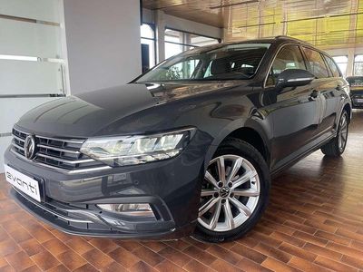 Usata VW Passat Business 122 CV (89 kW) 2020 Urano grey Station wagon