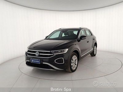 Usata VW T-Roc Style 116 CV (85 kW) 2023 Nero SUV