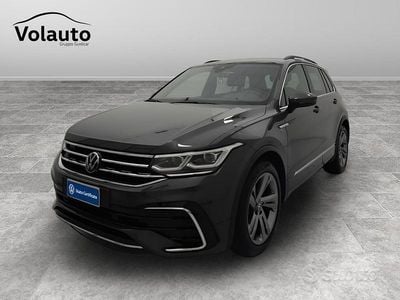 Grigio Usata 2023 VW Tiguan R-line SUV | 35.400 € (Cara)