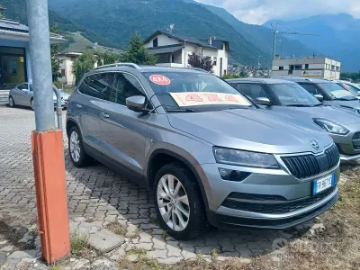 Usata Skoda Karoq Executive 150 CV (110 kW) 2018 Grigio SUV