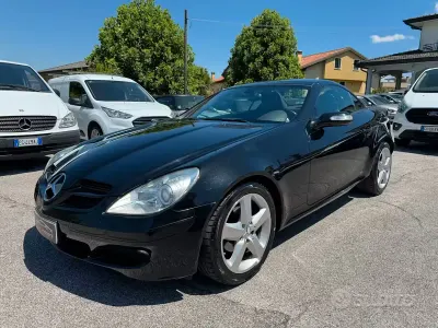 Usata Mercedes SLK200 163 CV (119 kW) 2007 Nero Cabrio