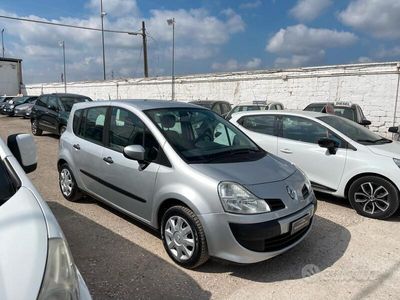 usata Renault Grand Modus 1.5 dCi 85CV Perfetta