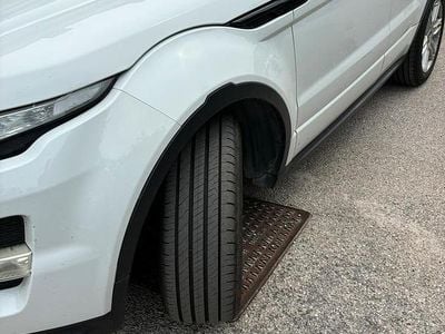 Usata Land Rover Range Rover evoque 150 CV (110 kW) 2013 Bianco SUV