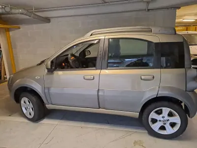 Gebraucht Fiat Panda 4x4 Cross 75 PS (55 kW) 2011 Kleinwagen