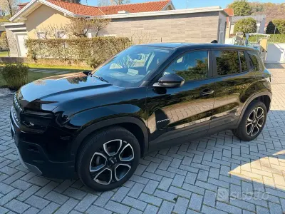 Usata Jeep Avenger 101 CV (74 kW) 2023 Nero SUV