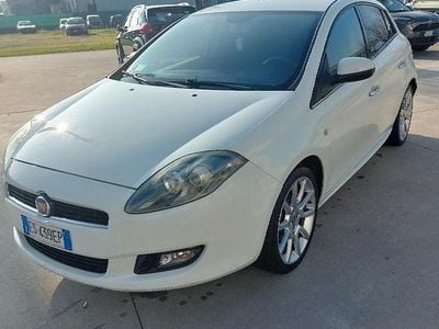 Bianco Usata 2013 Fiat Bravo Utilitaria | 3800 € (Buon prezzo)