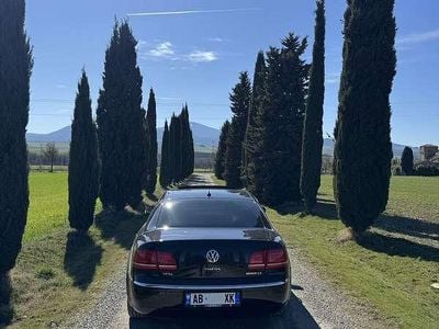 Usata VW Phaeton 241 CV (177 kW) 2012 Nero Berlina