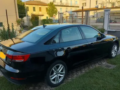 Begagnad Audi A4 150 HK (110 kW) 2017 Sedan