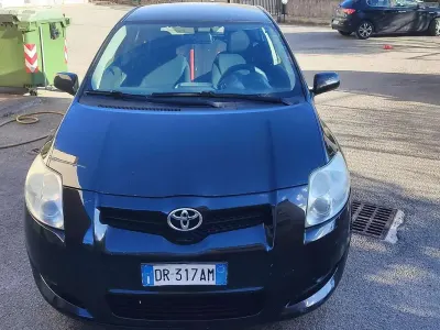 Usata Toyota Auris Sol 126 CV (92 kW) 2008 Nero Utilitaria