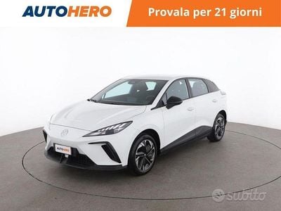 Usata MG MG4 EV 180 kW (245 CV) 2024 Bianco Utilitaria