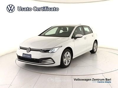 Occasion VW Golf VIII Life 116 ch (85 kW) 2022 Blanc Berline