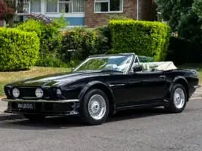 Usata Aston Martin V8 Vantage 408 CV (300 kW) 1988 Nero Cabrio