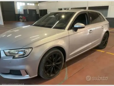 Usata Audi A3 Sport 116 CV (85 kW) 2018 Grigio Berlina