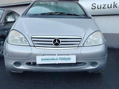 Usata Mercedes A160 Elegance 102 CV (75 kW) 1999 Mondsilber metallic Monovolume