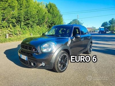 Begagnad Mini Cooper SD Countryman 143 HK (105 kW) 2015 Grön SUV