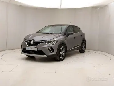 Usata Renault Captur Intens 95 CV (69 kW) 2020 Grigio SUV
