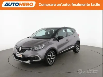 Usata Renault Captur Intens 90 CV (66 kW) 2017 Grigio SUV