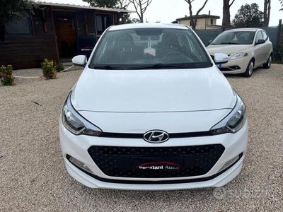 usata Hyundai i20 1.1 CRDi 12V 5 porte Comfort